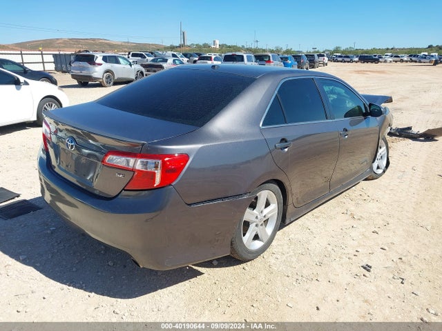 Toyota CAMRY SE 2014 4T1BF1FK9EU382496 Image 4
