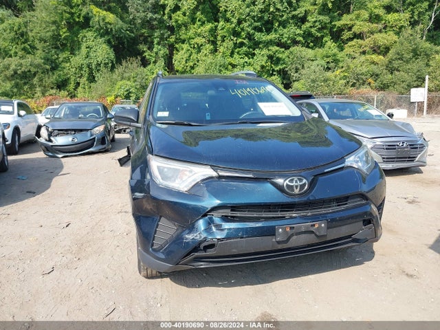 Toyota RAV4 LE 2017 JTMBFREV5HJ712574 Image 13