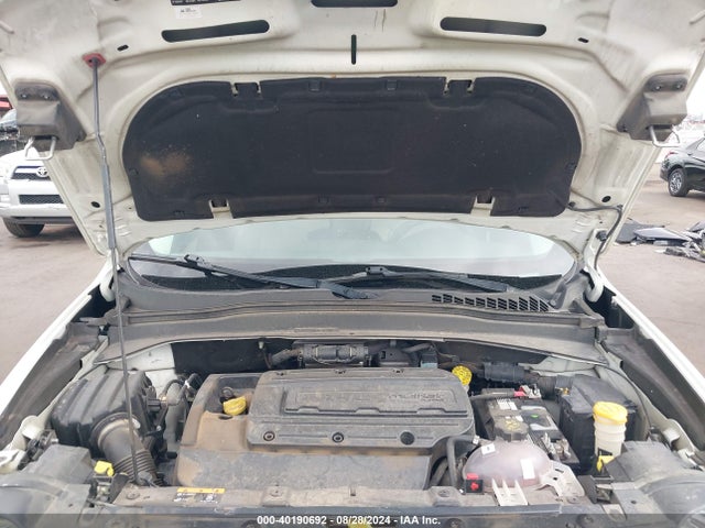 ZACCJAAW7GPC41366 Jeep Renegade Sport