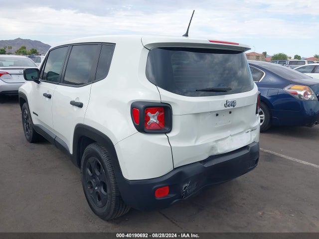 ZACCJAAW7GPC41366 Jeep Renegade Sport