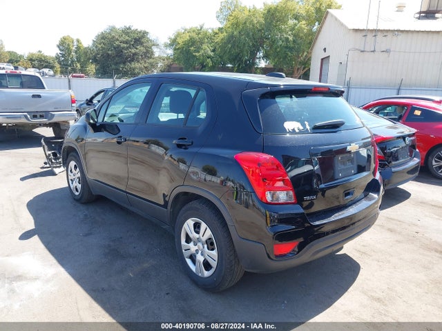 Chevrolet TRAX LS 2017 3GNCJKSBXHL168495 Image 3