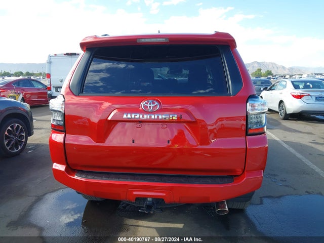 Toyota 4RUNNER SR5 2022 JTEMU5JR0N6044645 Image 16