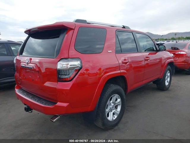 Toyota 4RUNNER SR5 2022 JTEMU5JR0N6044645 Image 4