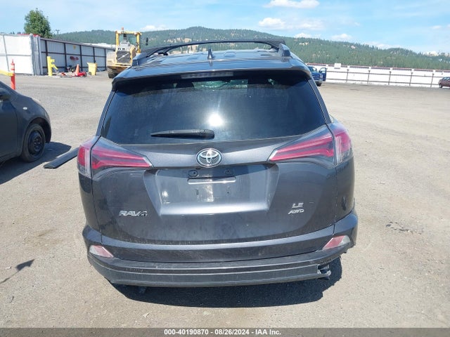 Toyota RAV4 LE 2018 JTMBFREV5JJ183052 Image 17