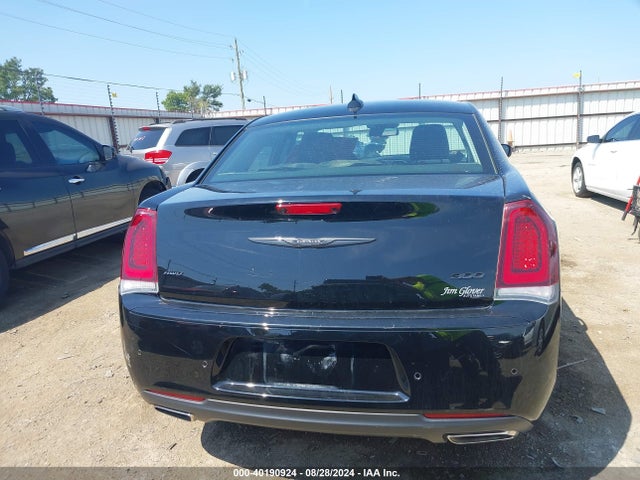 Chrysler 300 Touring L Awd 2022 2C3CCASG9NH159028 Image 17