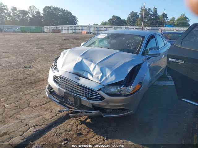Ford FUSION SE 2018 3FA6P0H72JR254131 Image 2