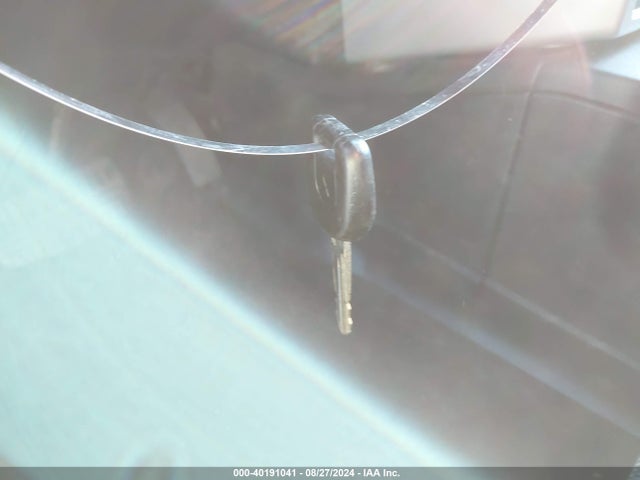 2004 MITSUBISHI ENDEAVOR 4A4MN31S54E084161 Photo 10