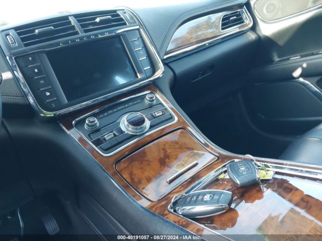 1LN6L9PK5H5607731 Lincoln Continental Premiere
