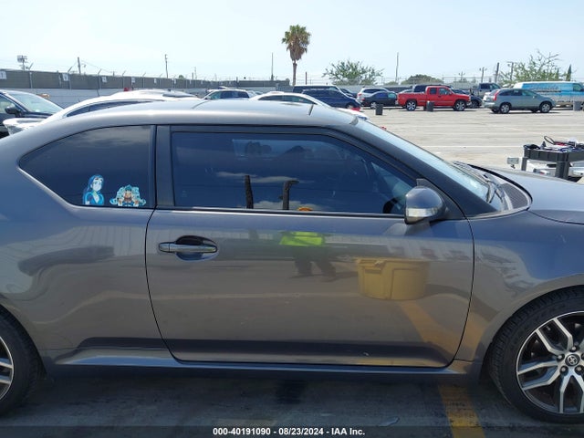 Scion TC 2016 JTKJF5C77GJ016122 Image 14
