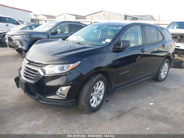 Chevrolet EQUINOX LS 2019 2GNAXHEV2K6237674 Image 2