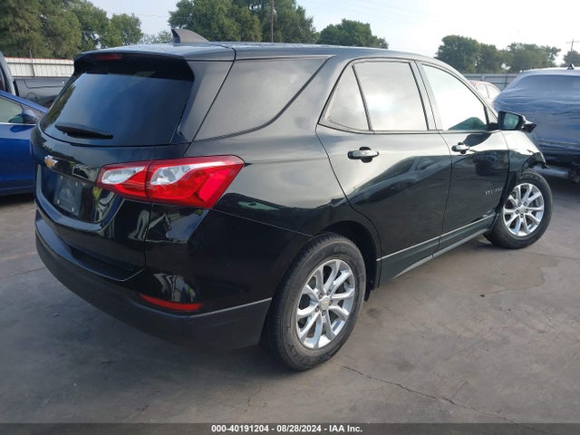 Chevrolet EQUINOX LS 2019 2GNAXHEV2K6237674 Image 4
