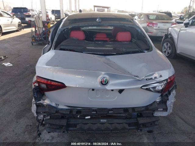 ZARFAMBN2L7638615 Alfa Romeo Giulia Ti Sport Rwd
