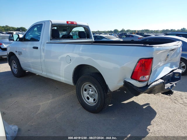 3C6JR6DT0NG356427 RAM 1500 Classic Tradesman Regular Cab 4x2 8' Box