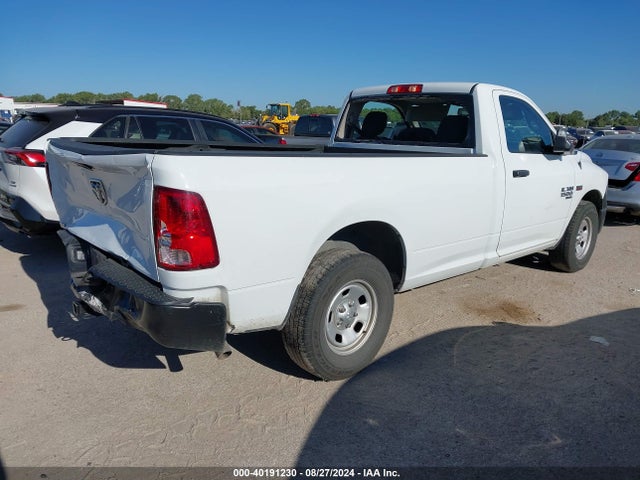 3C6JR6DT0NG356427 RAM 1500 Classic Tradesman Regular Cab 4x2 8' Box