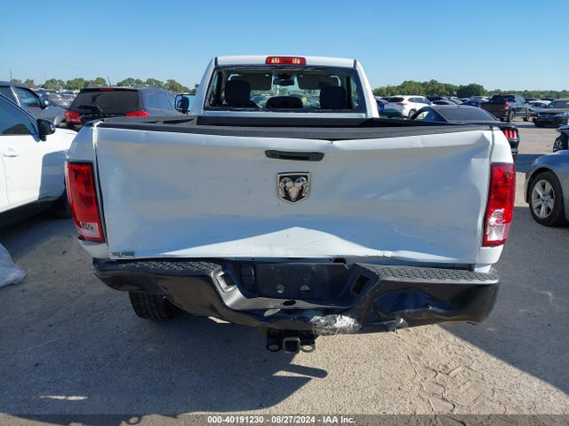 3C6JR6DT0NG356427 RAM 1500 Classic Tradesman Regular Cab 4x2 8' Box