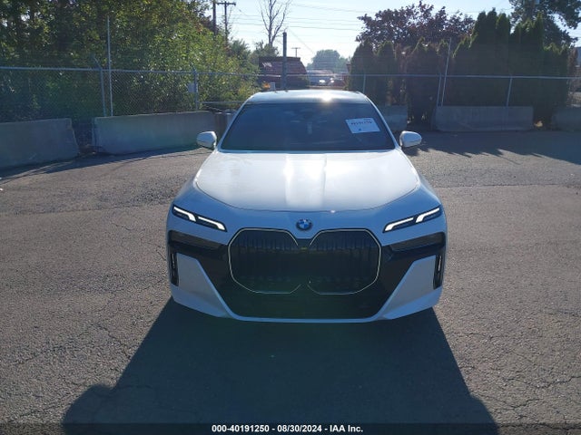 BMW 740 I Xdrive 2024 WBA33EH00RCR48073 Image 12