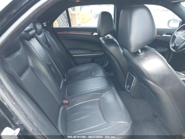 Chrysler 300 2014 2C3CCAAGXEH138514 Image 8
