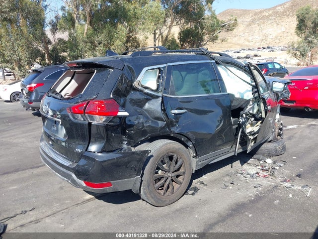 Nissan ROGUE SV 2017 5N1AT2MT0HC809662 Image 4