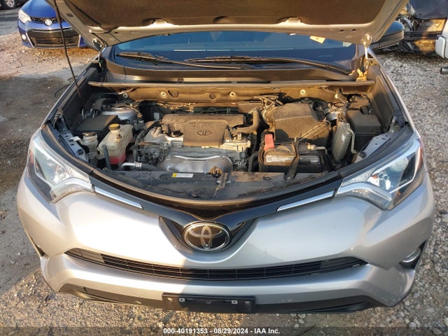 Toyota RAV4 LE 2018 2T3BFREV0JW765707 Image 10