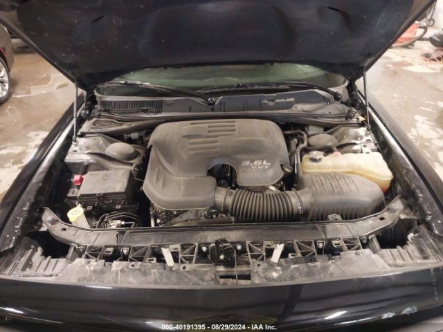 2C3CDZGGXKH603713 Dodge Challenger Sxt Awd