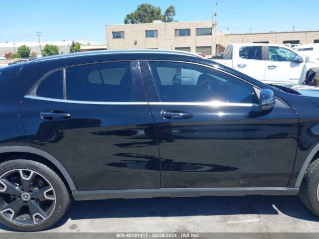 WDCTG4GB9JJ438500 Mercedes-Benz Gla 250 4matic