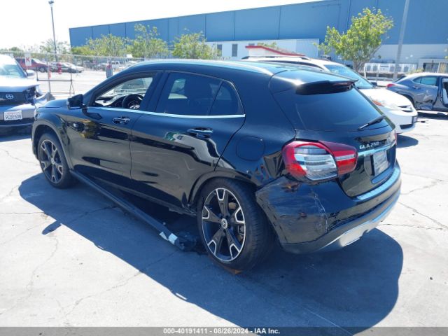WDCTG4GB9JJ438500 Mercedes-Benz Gla 250 4matic