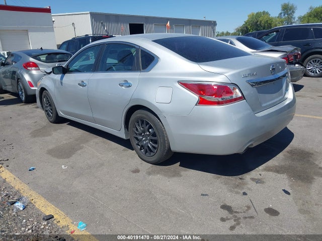 Nissan Altima 2.5 S 2014 1N4AL3AP2EN332353 Image 3