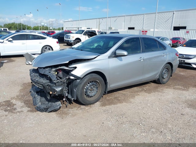Toyota CAMRY LE 2017 4T1BF1FK4HU334280 Image 2