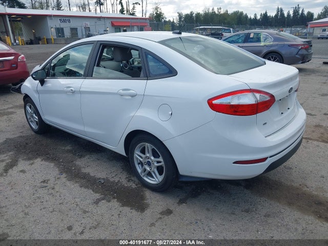Ford FIESTA SE 2019 3FADP4BJ7KM160229 Image 3