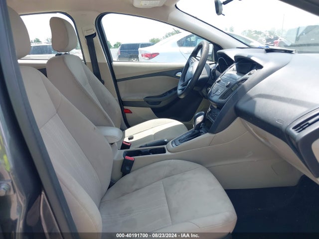 Ford FOCUS SE 2018 1FADP3F29JL253170 Image 5