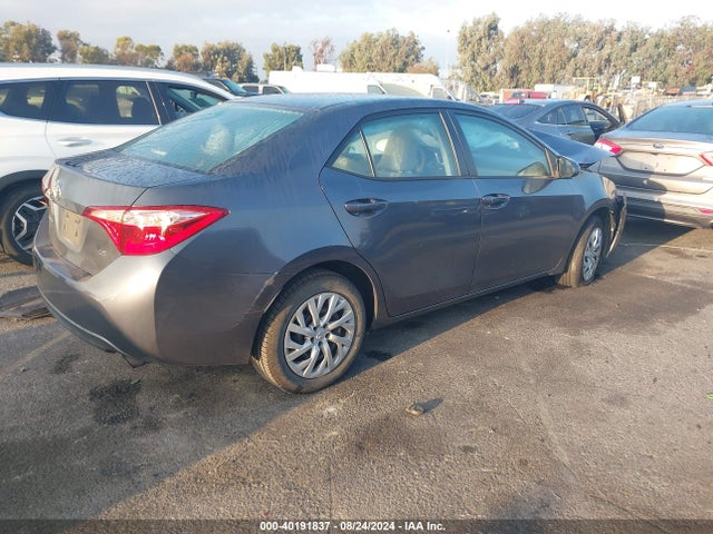Toyota COROLLA LE 2017 5YFBURHE8HP616029 Image 4