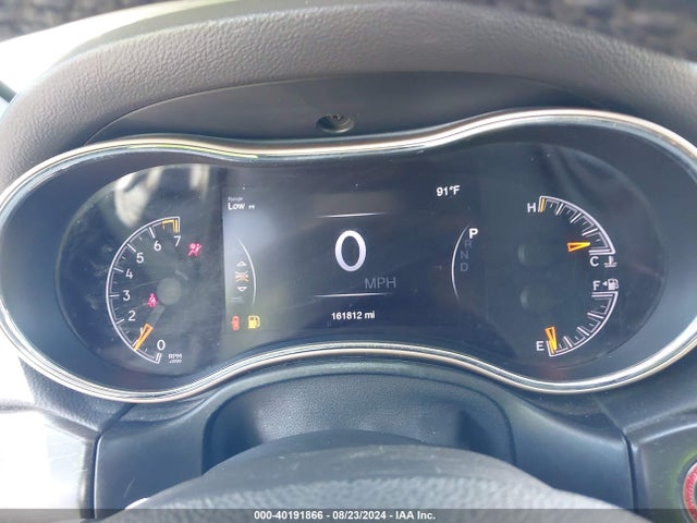 1C4RJEAG1HC605698 Jeep Grand Cherokee Laredo 4x2