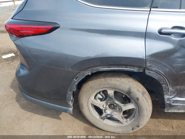 Toyota Highlander Xle 2021 5TDGZRBH6MS557784 Image 19