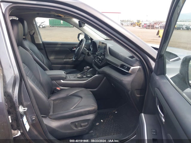 Toyota Highlander Xle 2021 5TDGZRBH6MS557784 Image 5