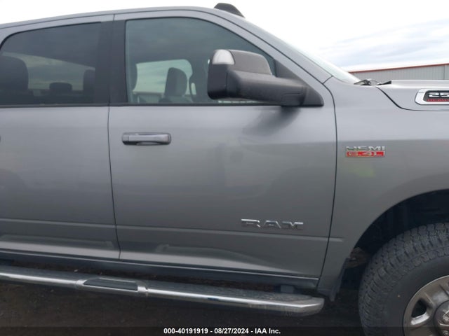 3C6UR5JJ5NG248444 RAM 2500 Big Horn  4x4 8' Box