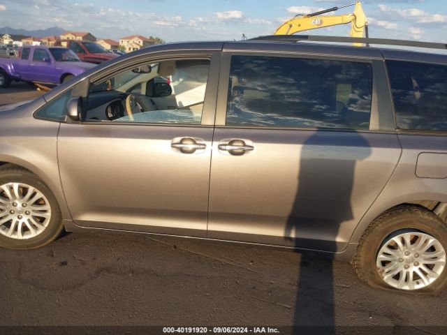 5TDYK3DC7ES519179 Toyota Sienna Xle V6 8 Passenger