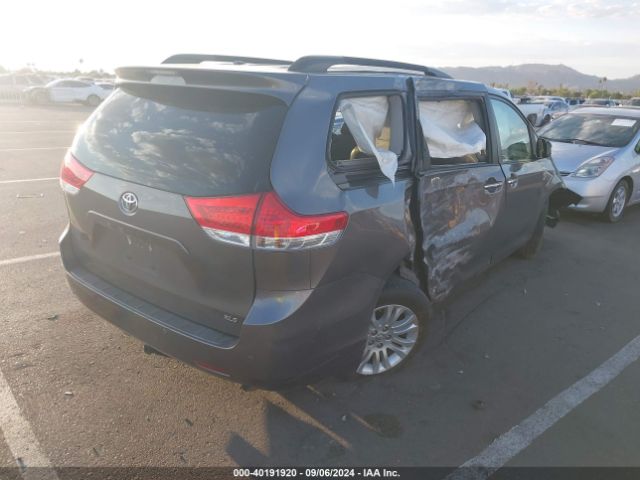 5TDYK3DC7ES519179 Toyota Sienna Xle V6 8 Passenger
