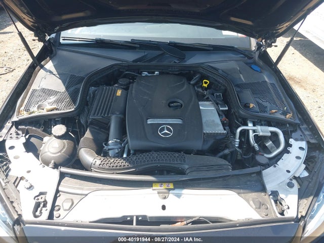WDDWJ4KB1HF484286 Mercedes-Benz C 300 4matic
