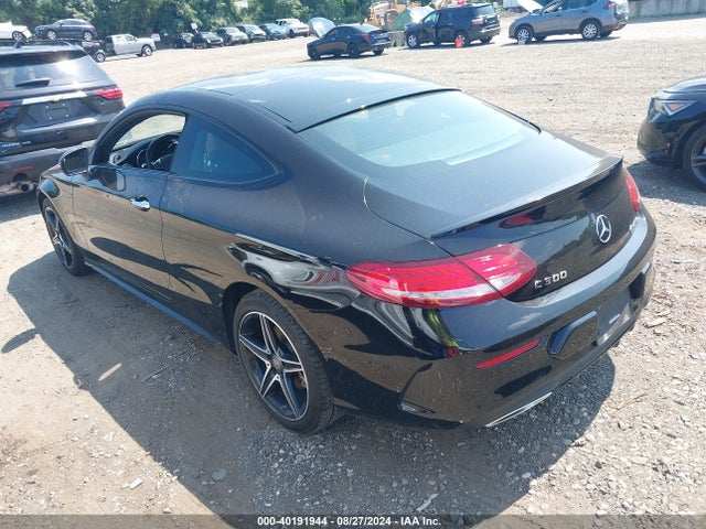WDDWJ4KB1HF484286 Mercedes-Benz C 300 4matic