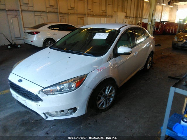 Ford FOCUS SE 2016 1FADP3F25GL282643 Image 2