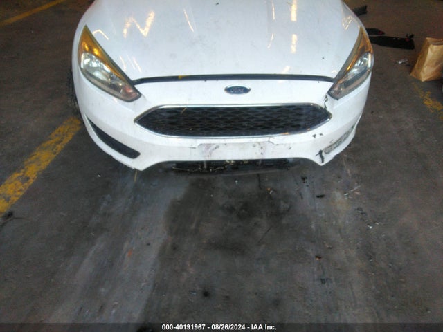 Ford FOCUS SE 2016 1FADP3F25GL282643 Image 6