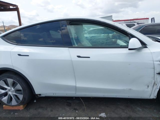 7SAYGDEE4PF623534 Tesla Model Y