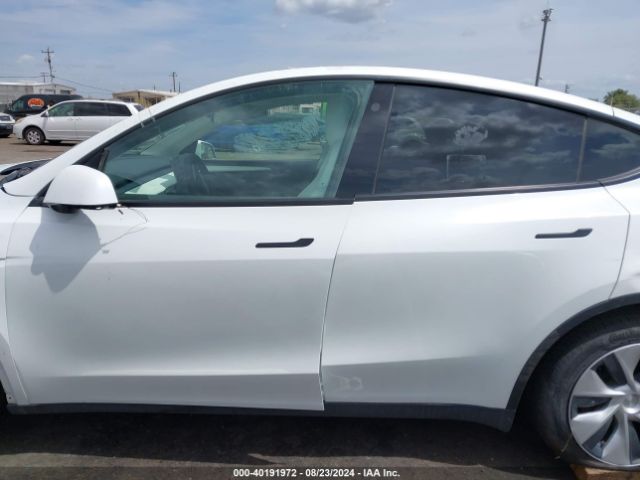 7SAYGDEE4PF623534 Tesla Model Y