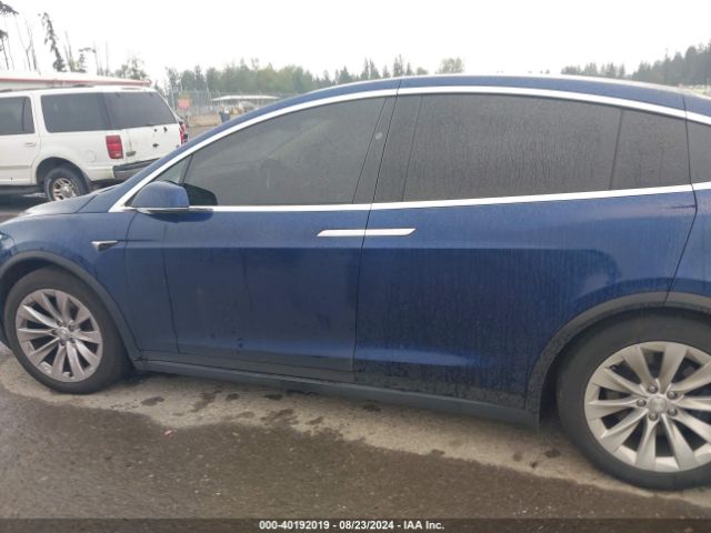 5YJXCBE28HF053781 Tesla Model X 100d/75d/90d
