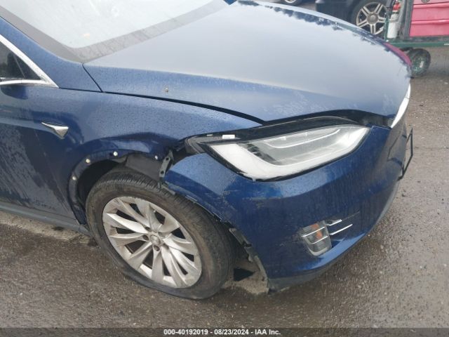 5YJXCBE28HF053781 Tesla Model X 100d/75d/90d