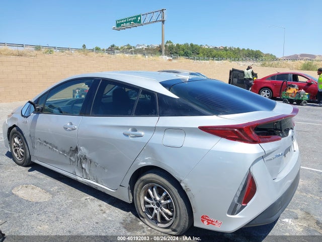 Toyota Prius Prime Premium 2017 JTDKARFP4H3067497 Image 14