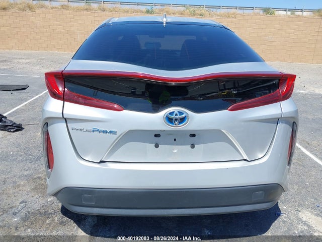 Toyota Prius Prime Premium 2017 JTDKARFP4H3067497 Image 16