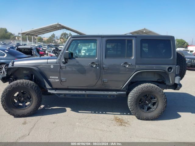 1C4BJWDG8JL926601 Jeep Wrangler Jk Unlimited Sport S 4x4