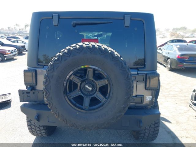 1C4BJWDG8JL926601 Jeep Wrangler Jk Unlimited Sport S 4x4
