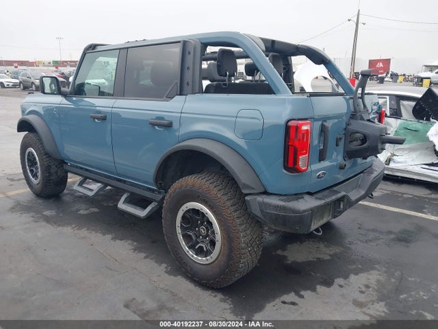 Ford Bronco Black Diamond 2021 1FMEE5DP8MLA78005 Image 3